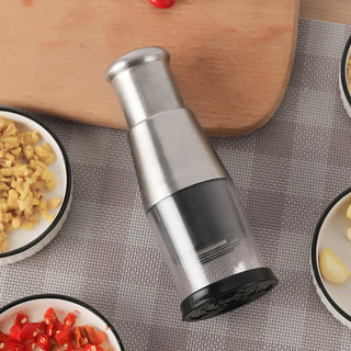 Slice, Dice, and Simplify: Stainless Steel Onion Chopper Revolutionizes Kitchen Prep!